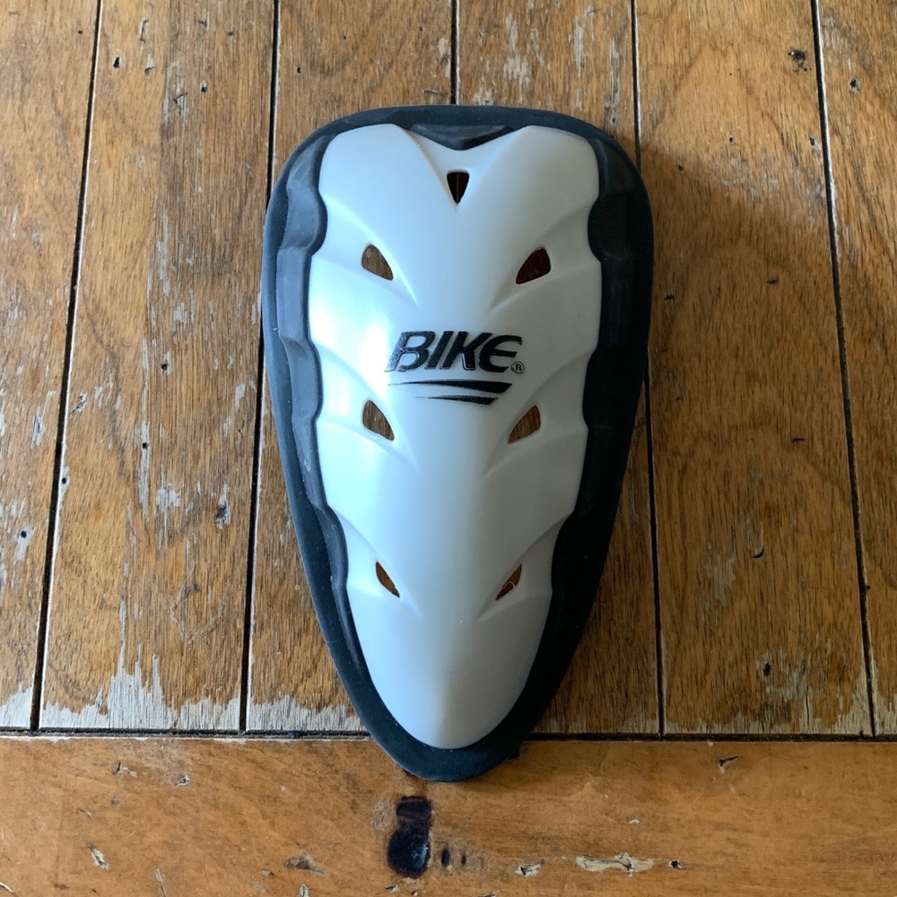 BIKE wide jock cup